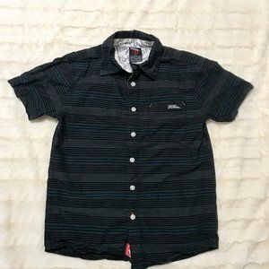 📣3 for $12 📣Striped Boys Button Up Shirt